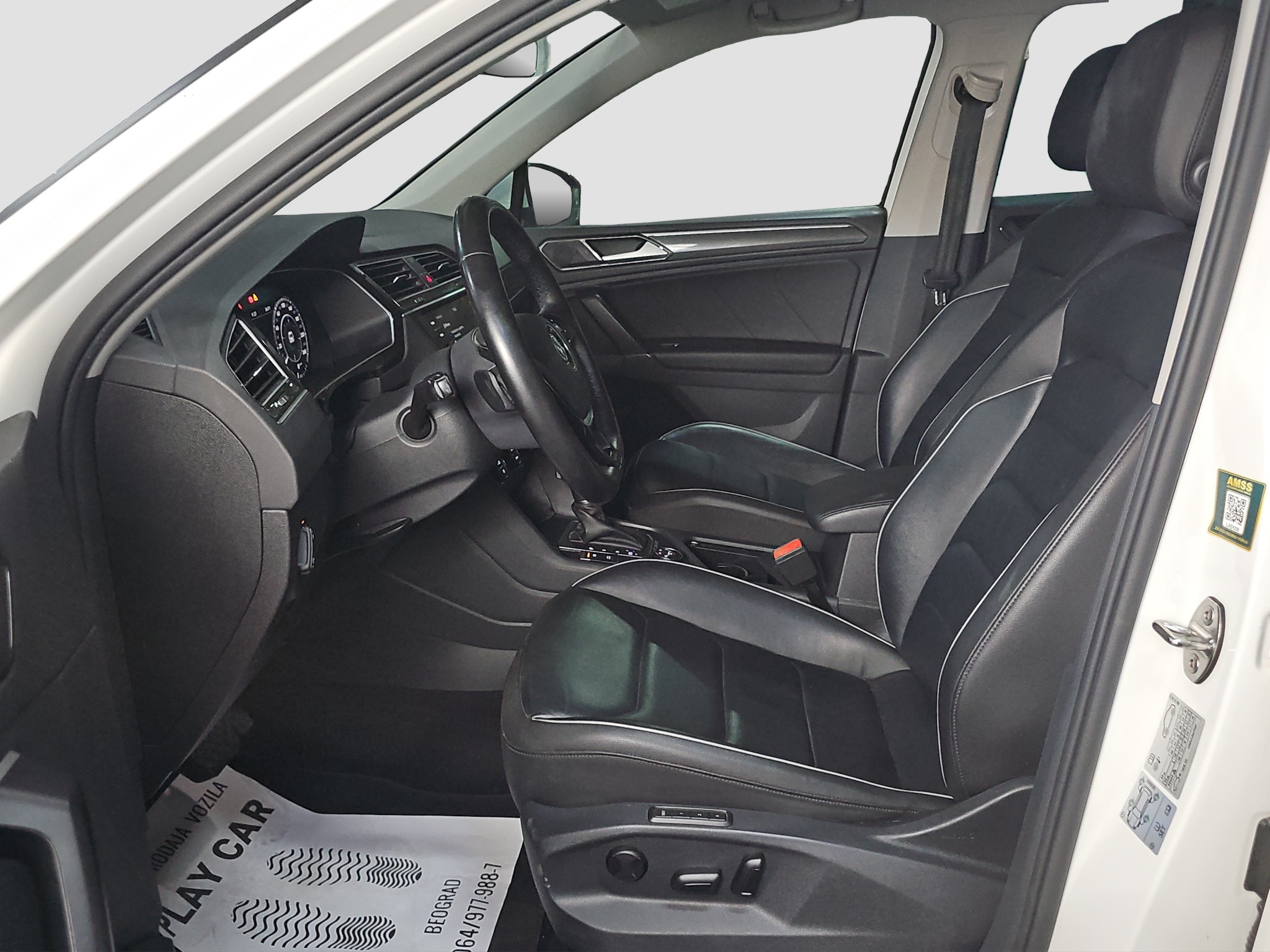 
								Volkswagen Tiguan R-line/4motion/T.O.P full									