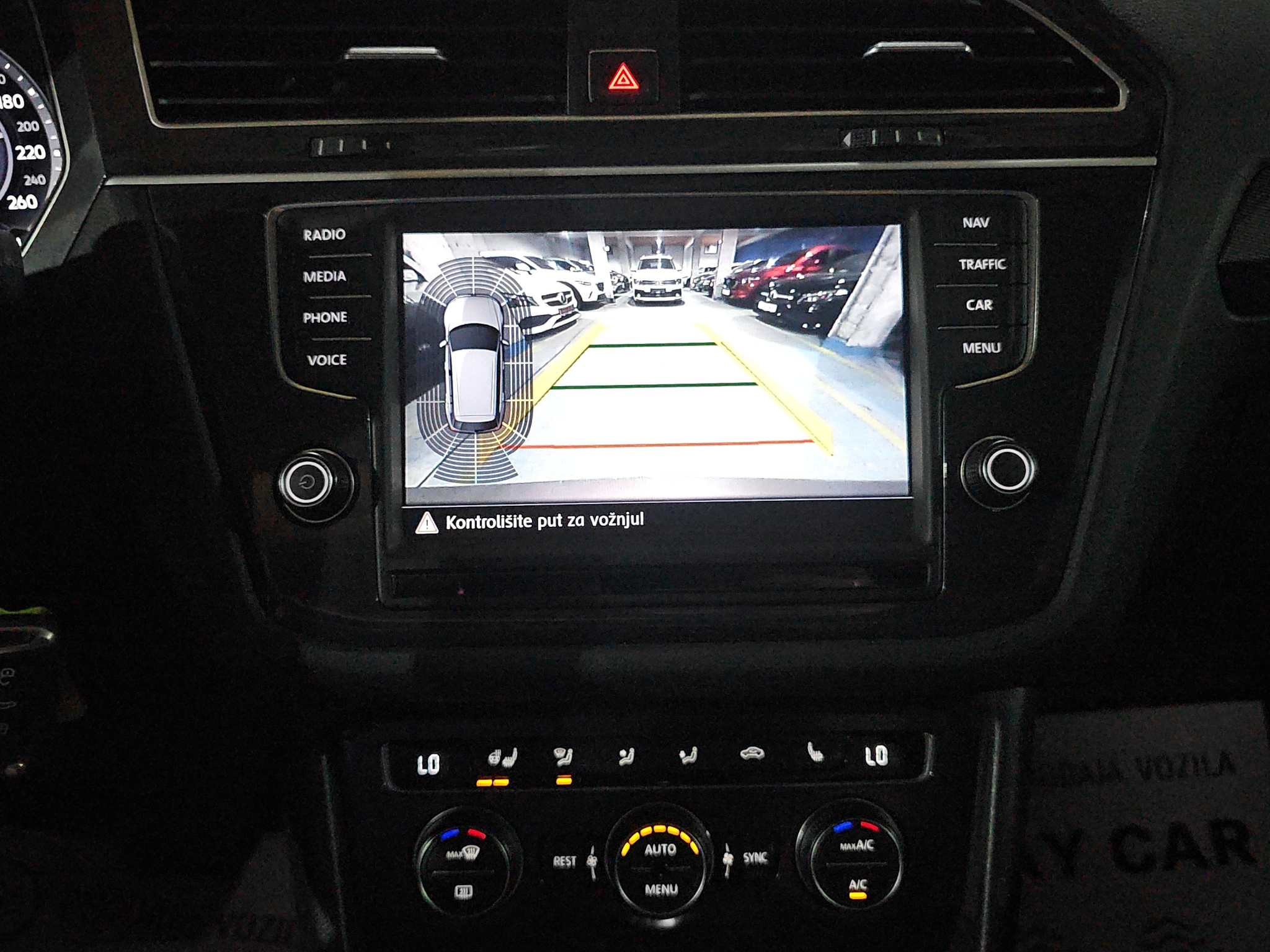 
								Volkswagen Tiguan R-line/4motion full									
