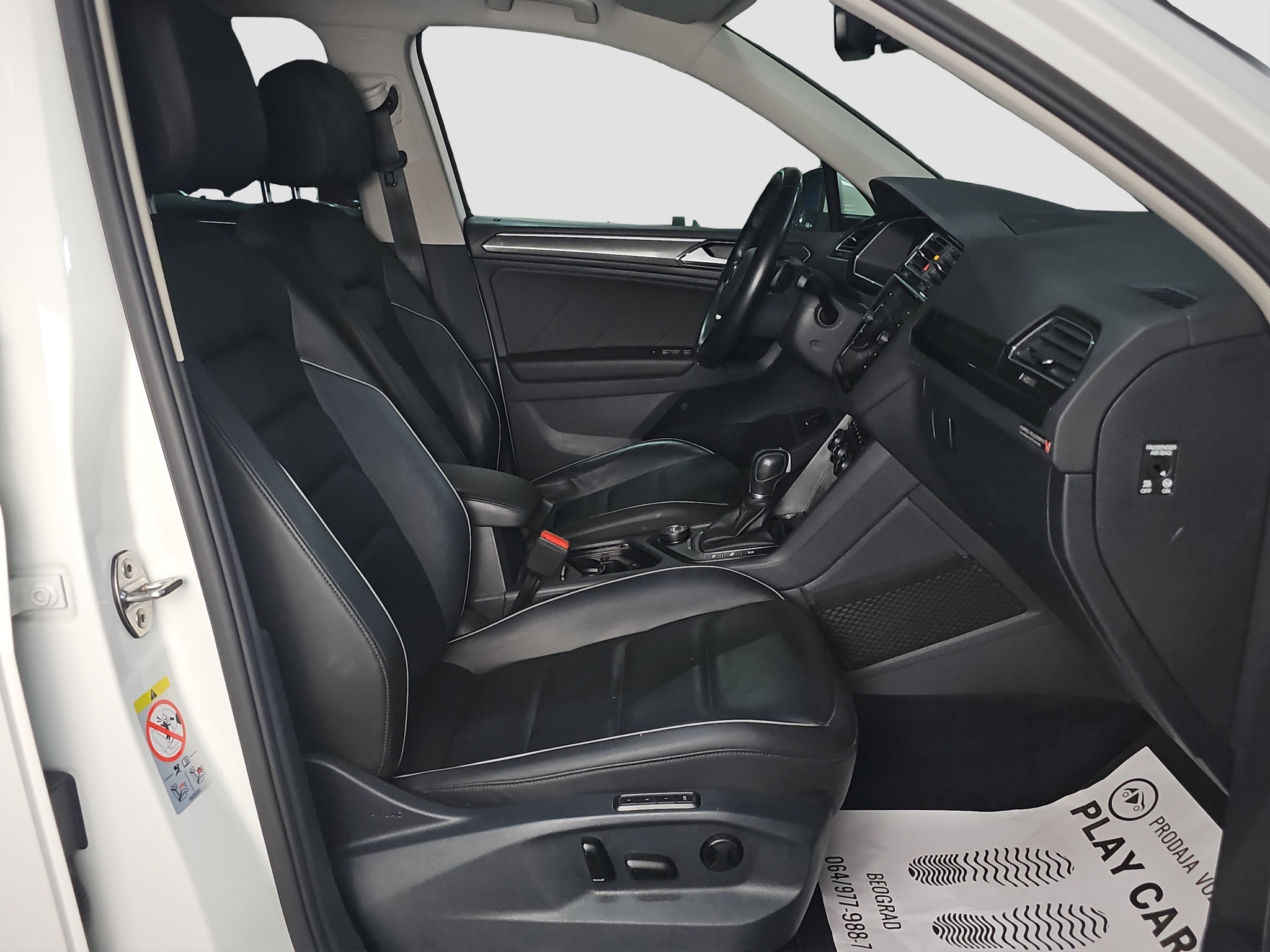 
								Volkswagen Tiguan R-line/4motion/T.O.P full									