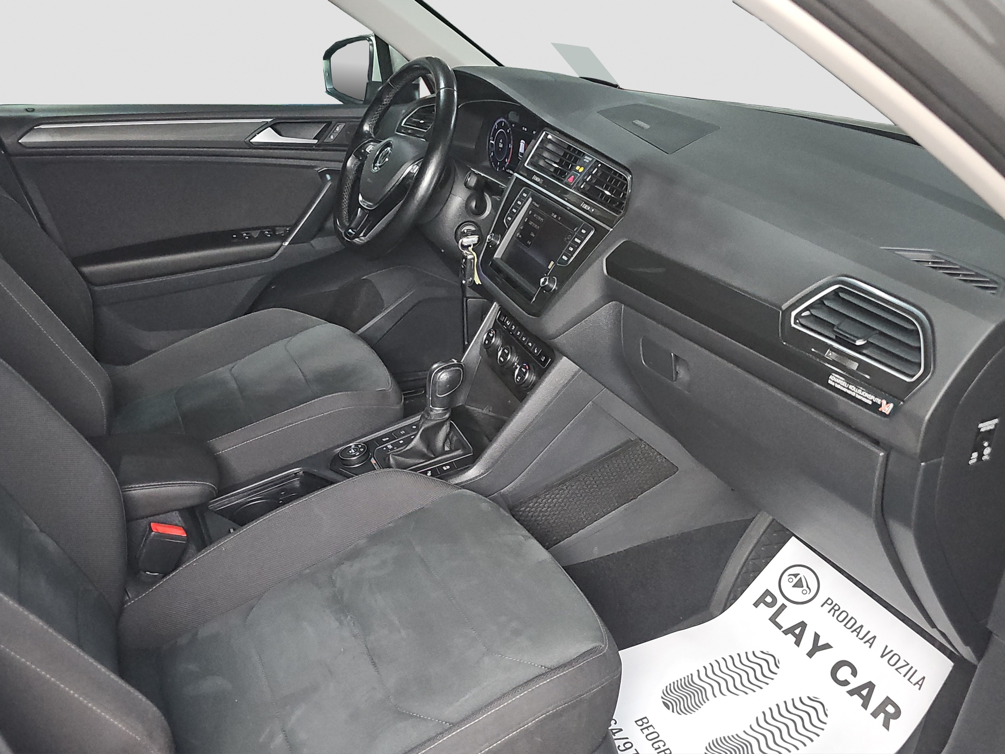 
								Volkswagen Tiguan R-line/4motion full									