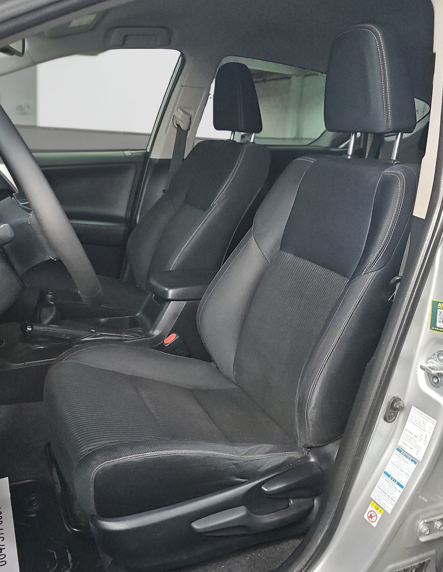 
								Toyota RAV 4 AWD/T.O.P full									