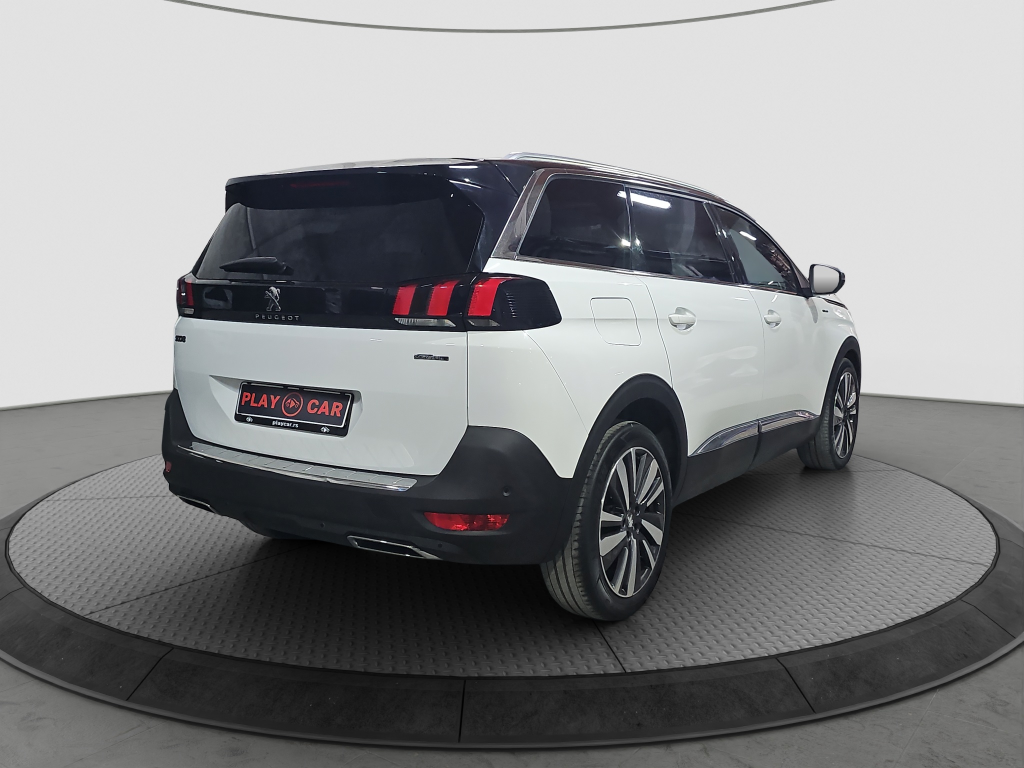 
								Peugeot 5008 GT-line/POK.KROV full									