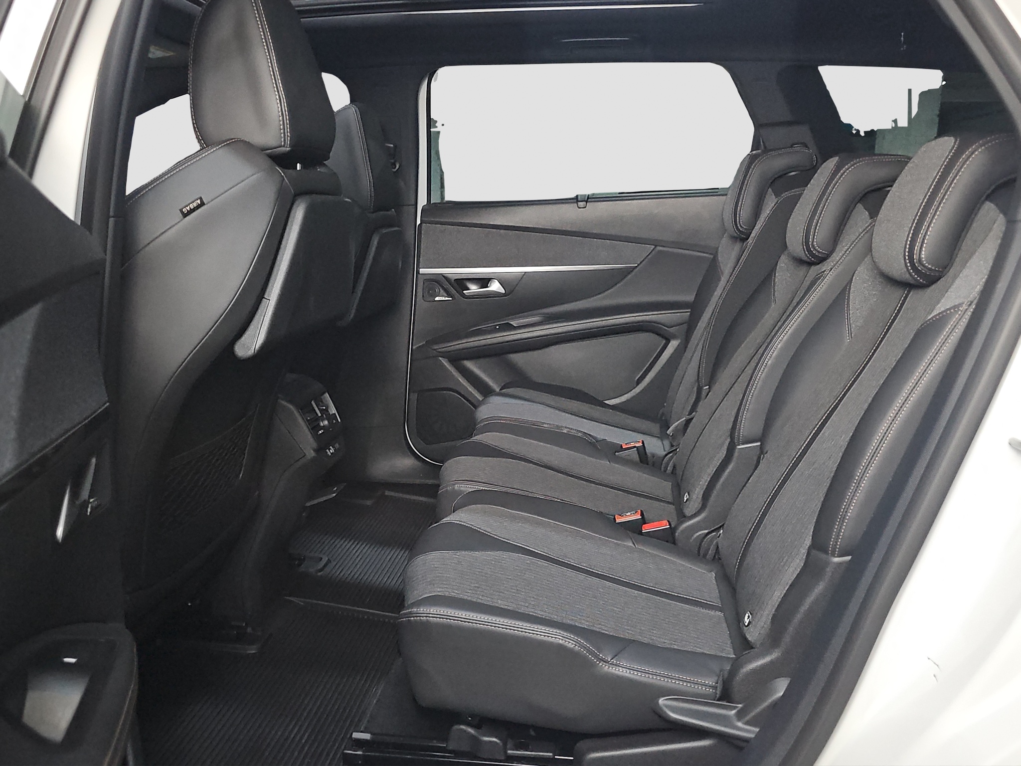 
								Peugeot 5008 GT-line/POK.KROV full									