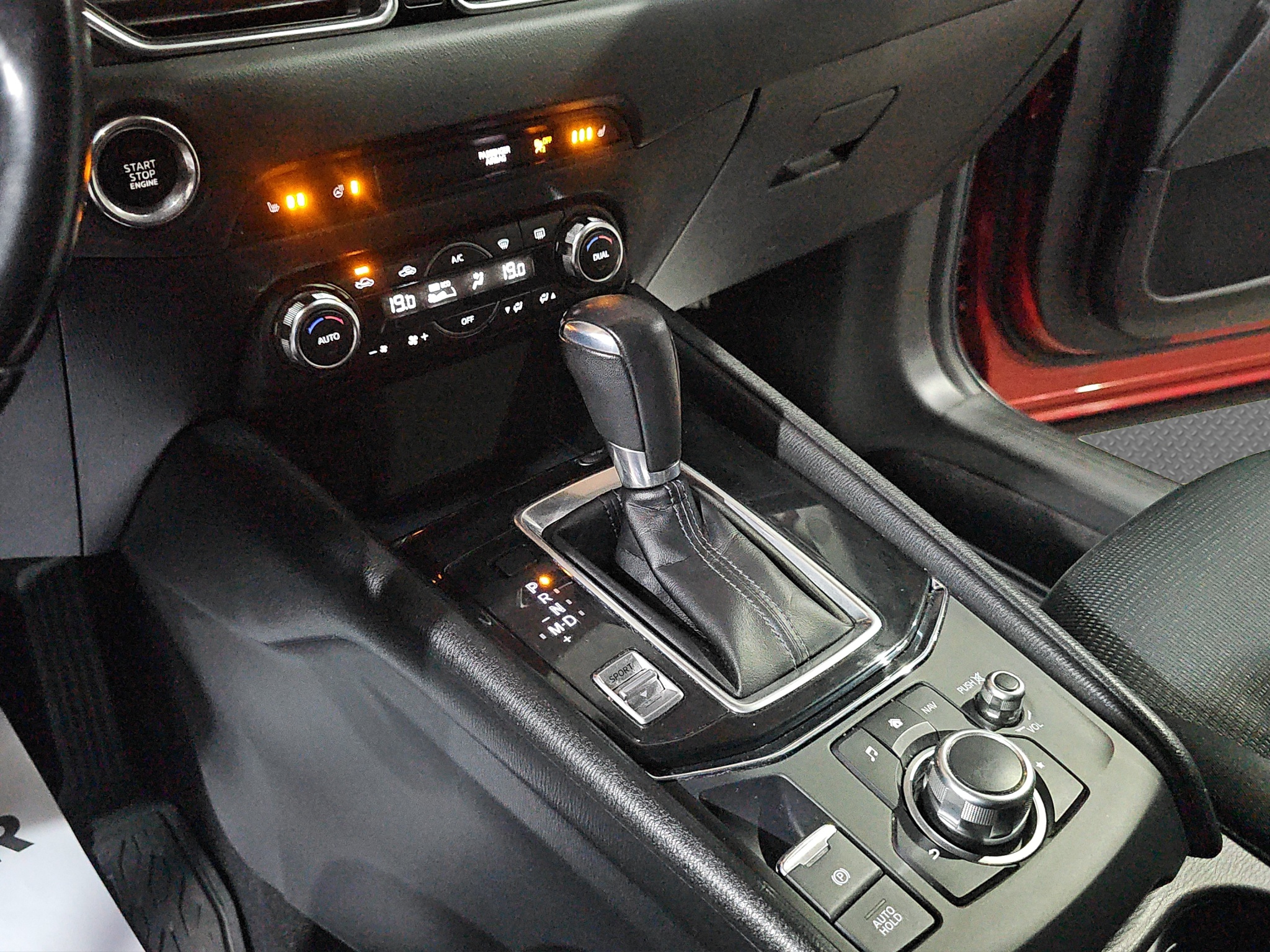 
								Mazda CX-5 AWD/AUT0/T0P full									