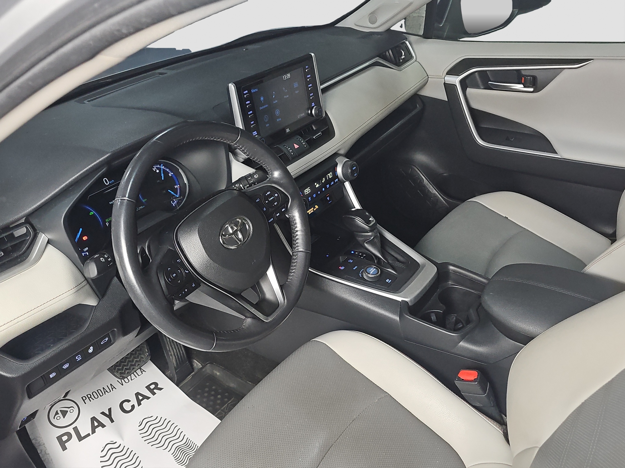 
								Toyota RAV 4 EXECUTIVE/POK.KROV full									