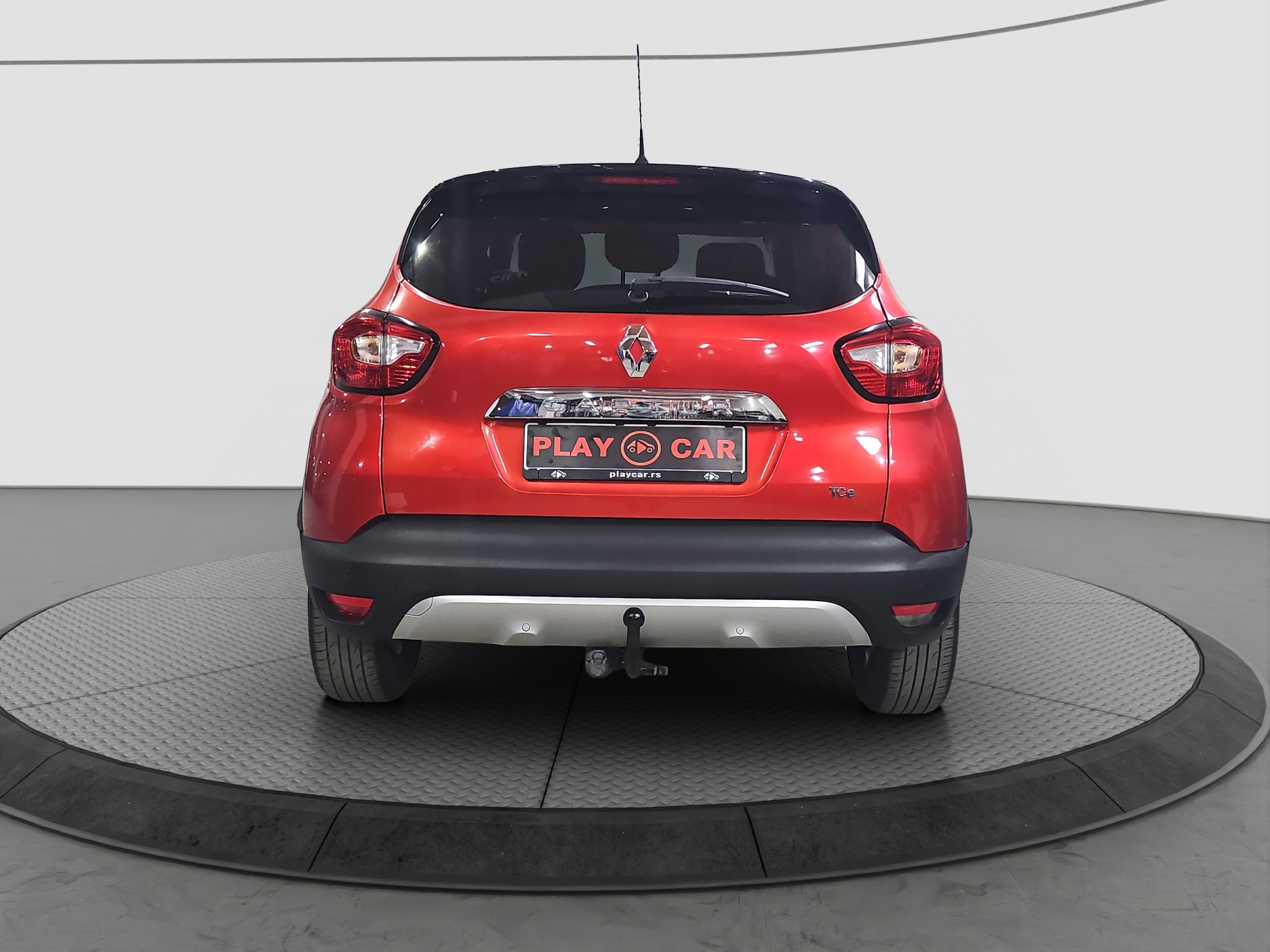 
								Renault Captur HellyHansen/N.OV/AUT full									