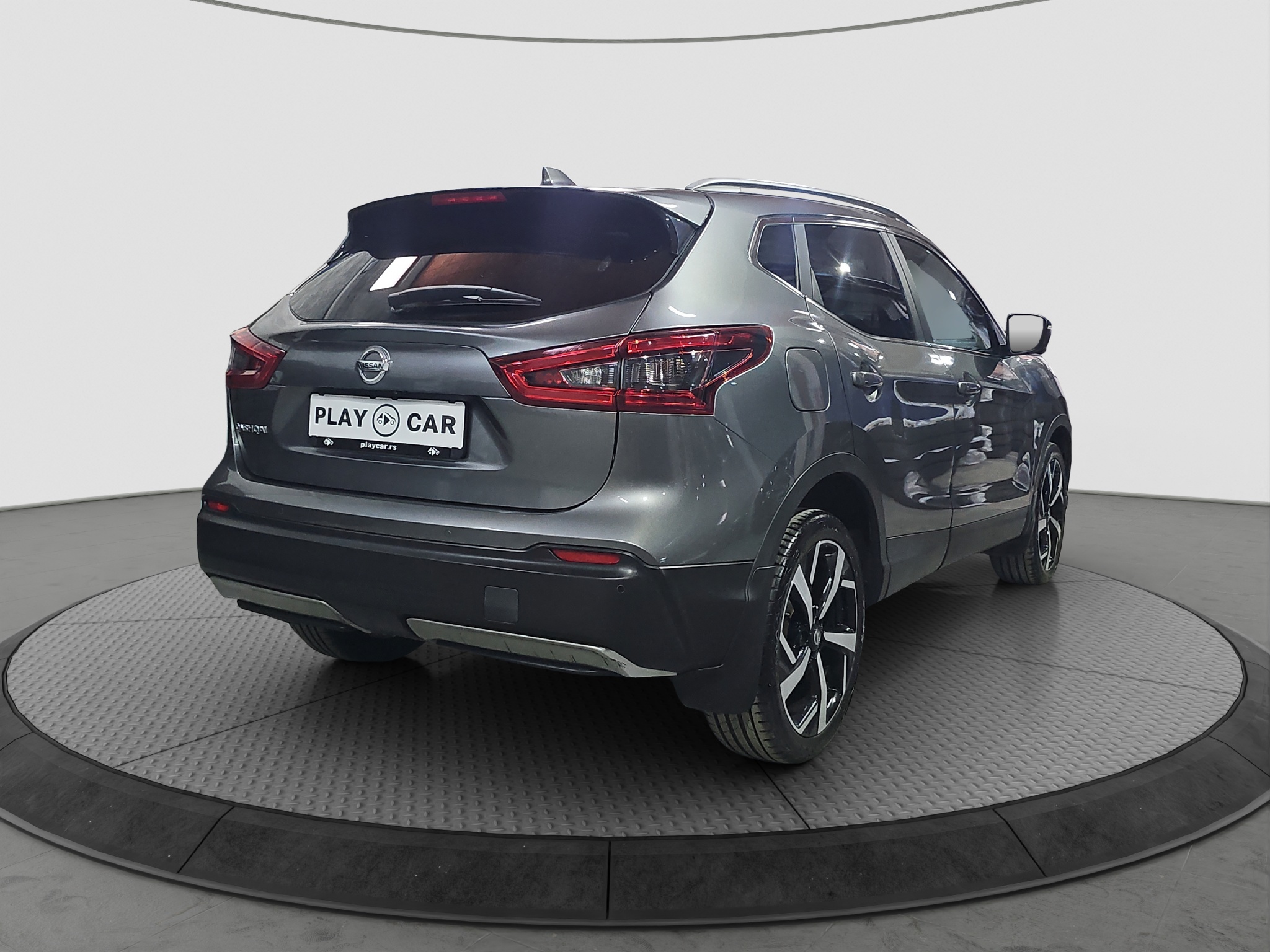 
								Nissan Qashqai TEKNA/AUTO/PAN full									