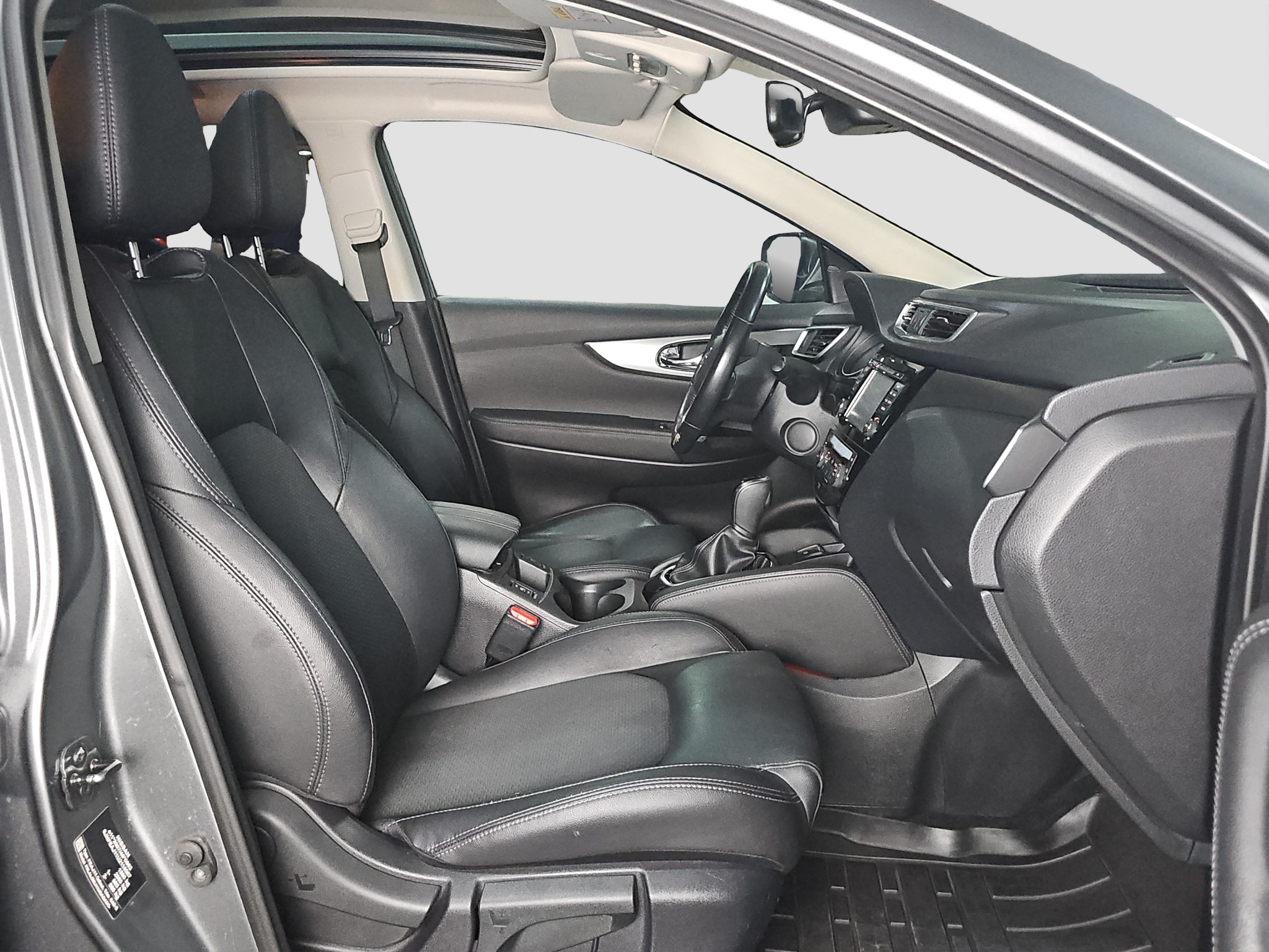 
								Nissan Qashqai TEKNA/AUTO/PAN full									