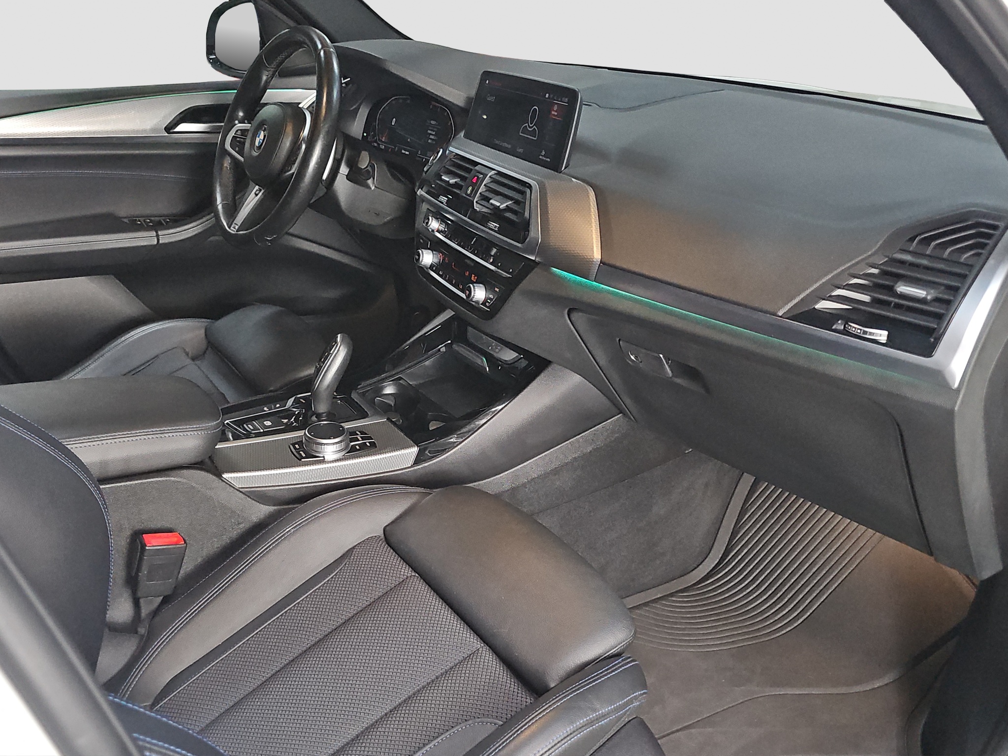 
								BMW X3 M-sport/POK.KROV full									