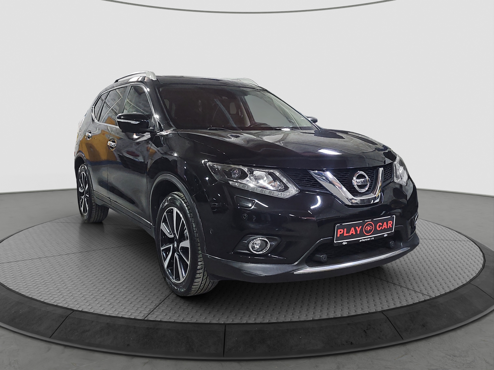 
								Nissan X-Trail 4X4/TEKNA/POK.KROV full									