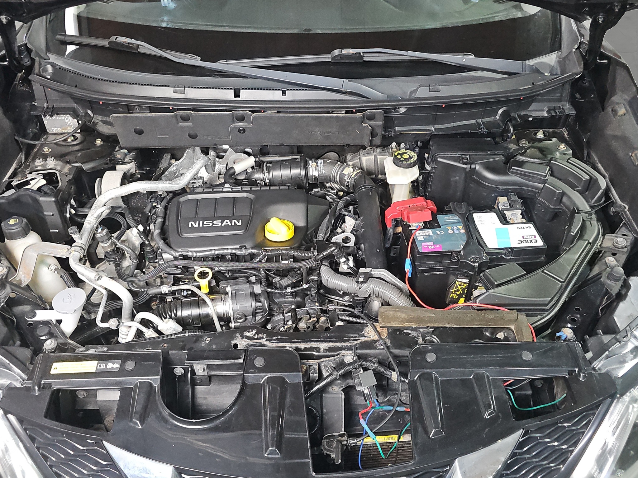 
								Nissan X-Trail 4X4/TEKNA/POK.KROV full									