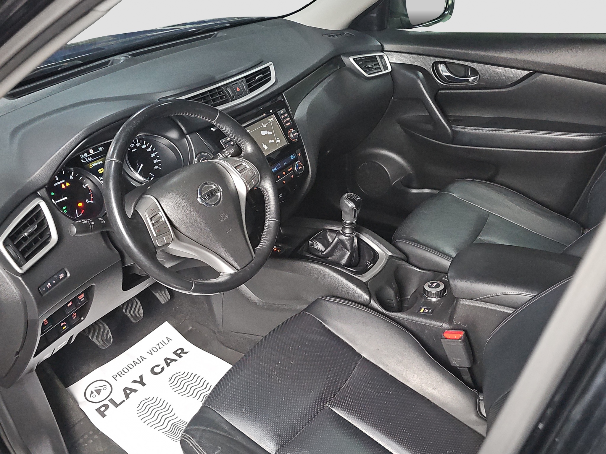 
								Nissan X-Trail 4X4/TEKNA/POK.KROV full									