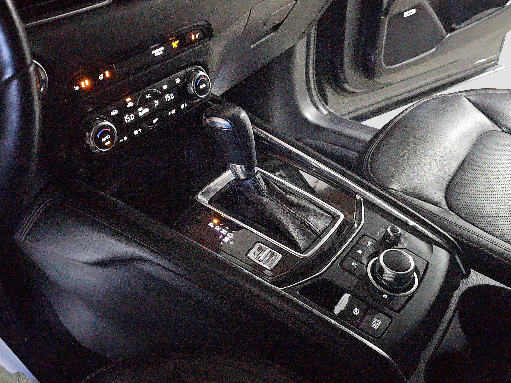 
								Mazda CX-5 AWD/AUTO/FU.LL full									