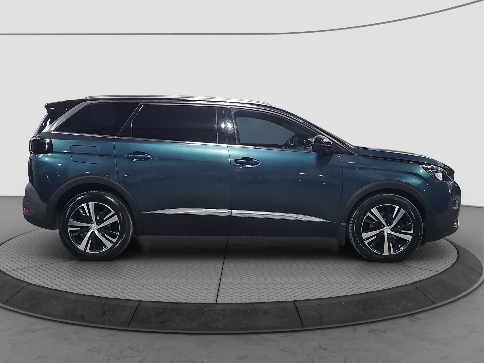 
								Peugeot 5008 GT-line/ODL.IČAN full									