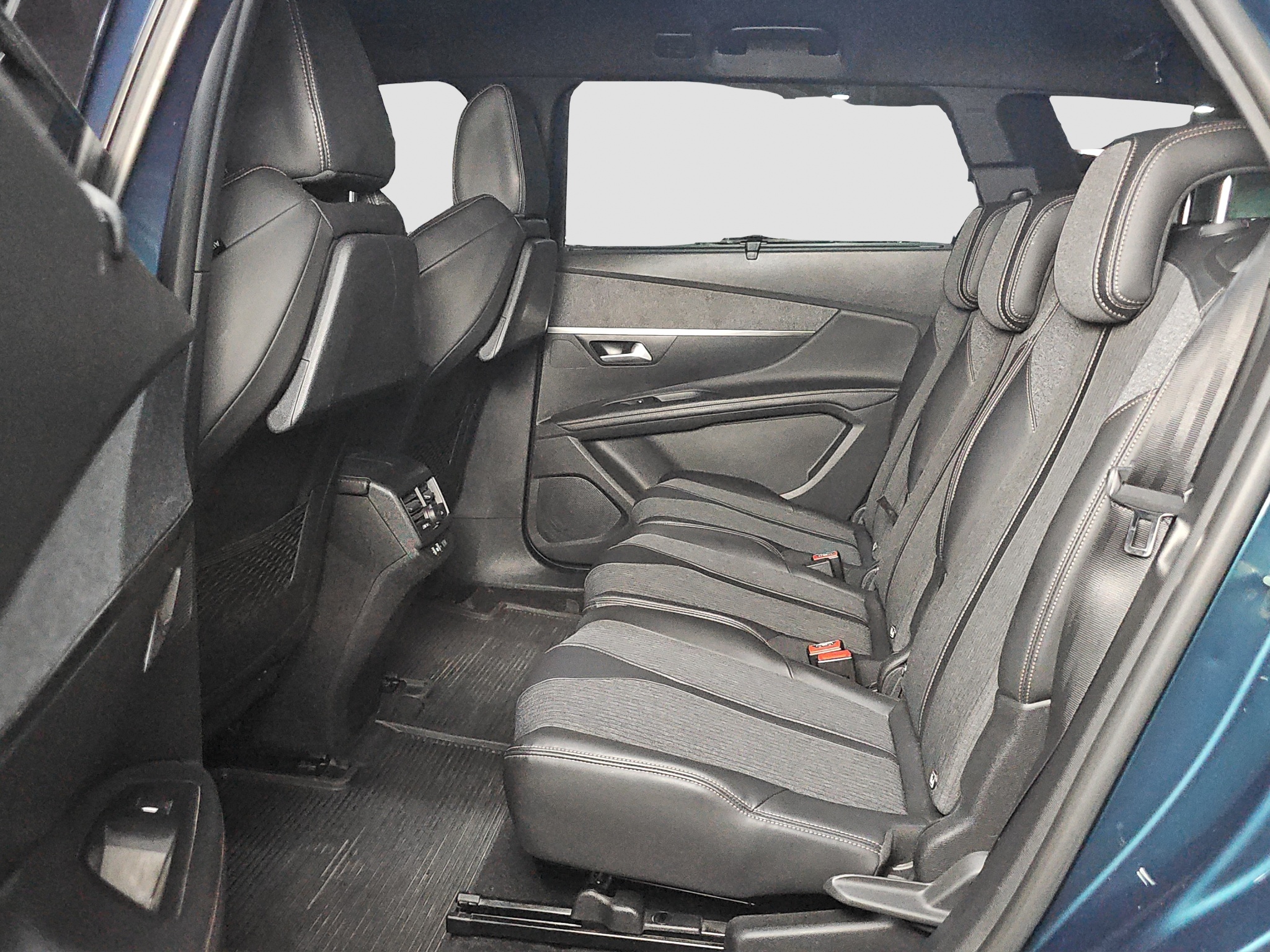 
								Peugeot 5008 GT-line/ODL.IČAN full									