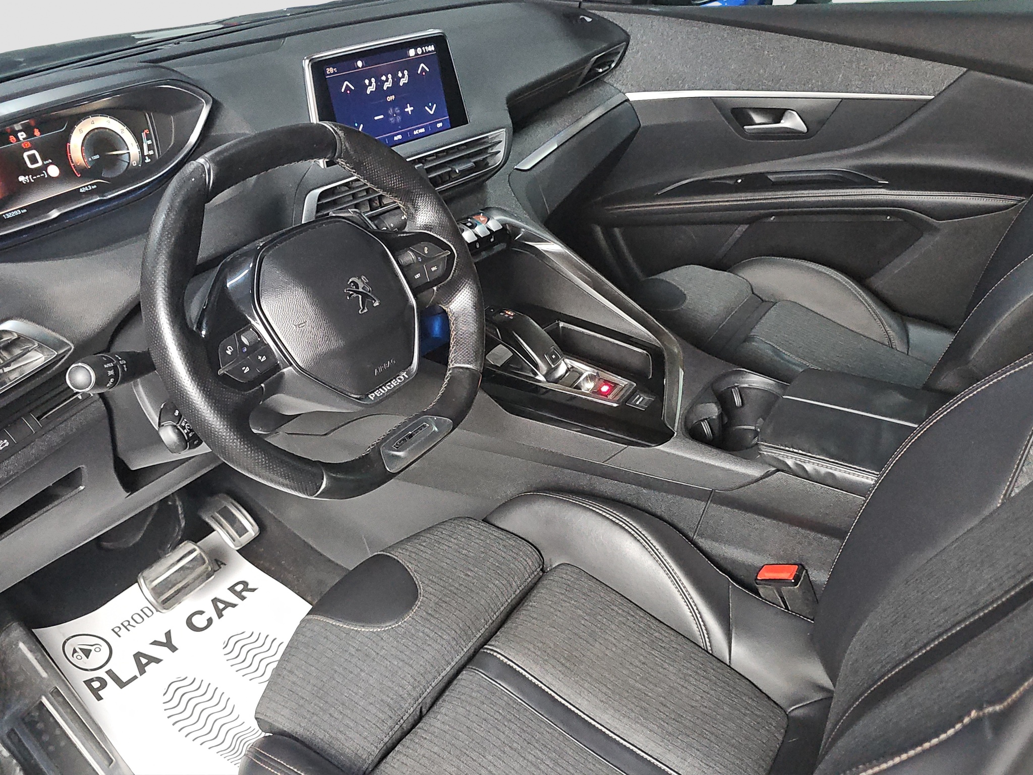 
								Peugeot 5008 GT-line/ODL.IČAN full									