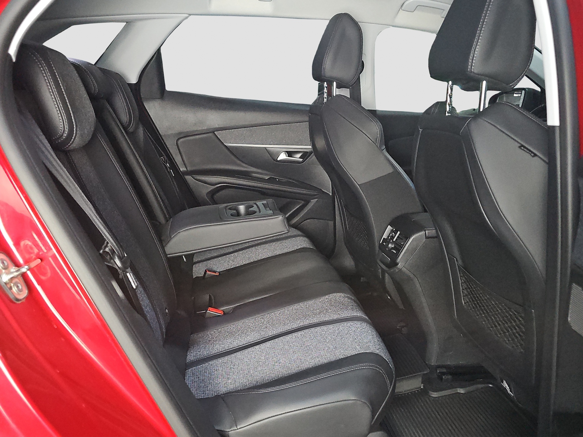 
								Peugeot 3008 AUTO/FU.LL/MALA.KM full									