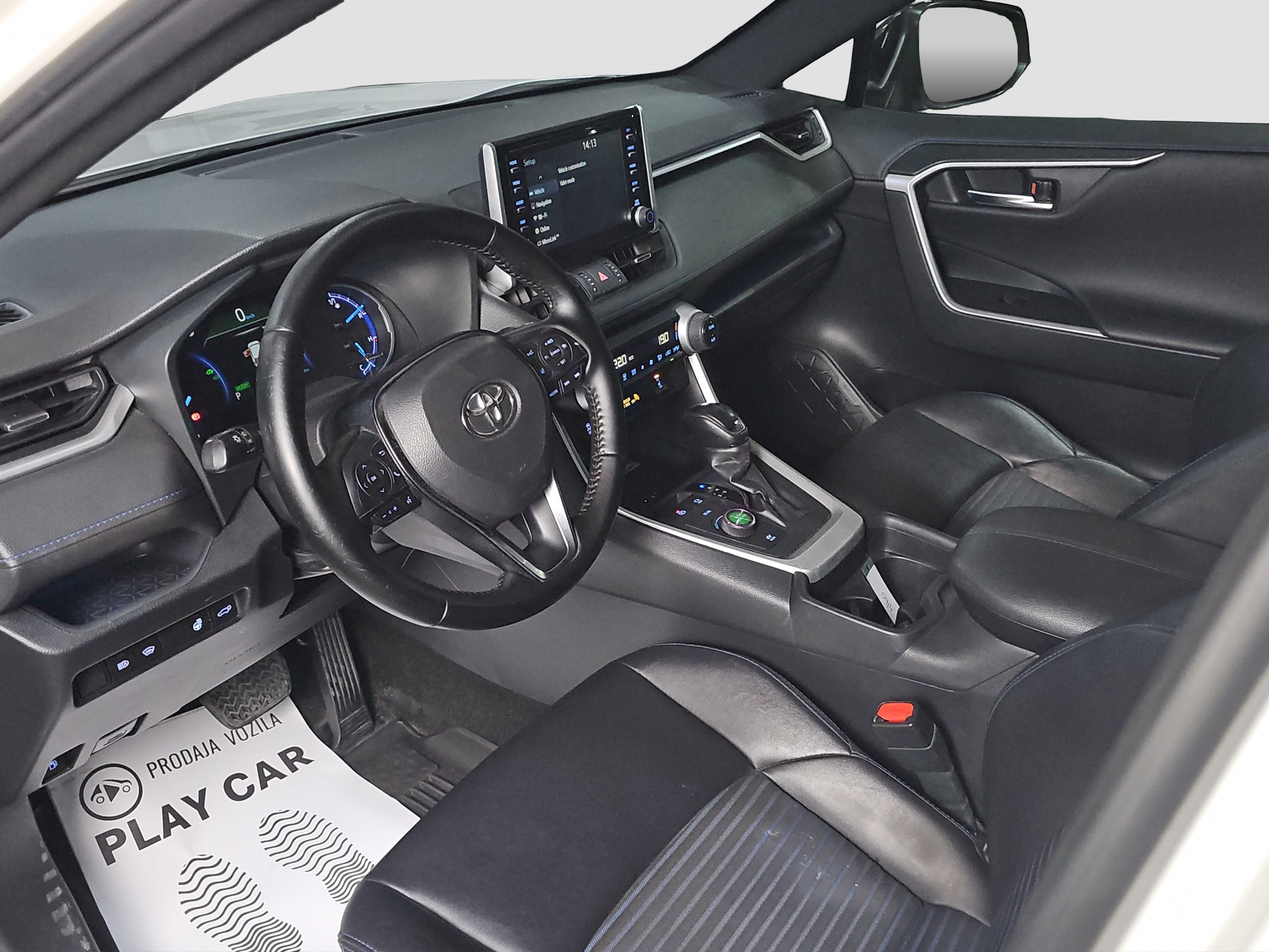 
								Toyota RAV 4 AWD/T.O.P full									