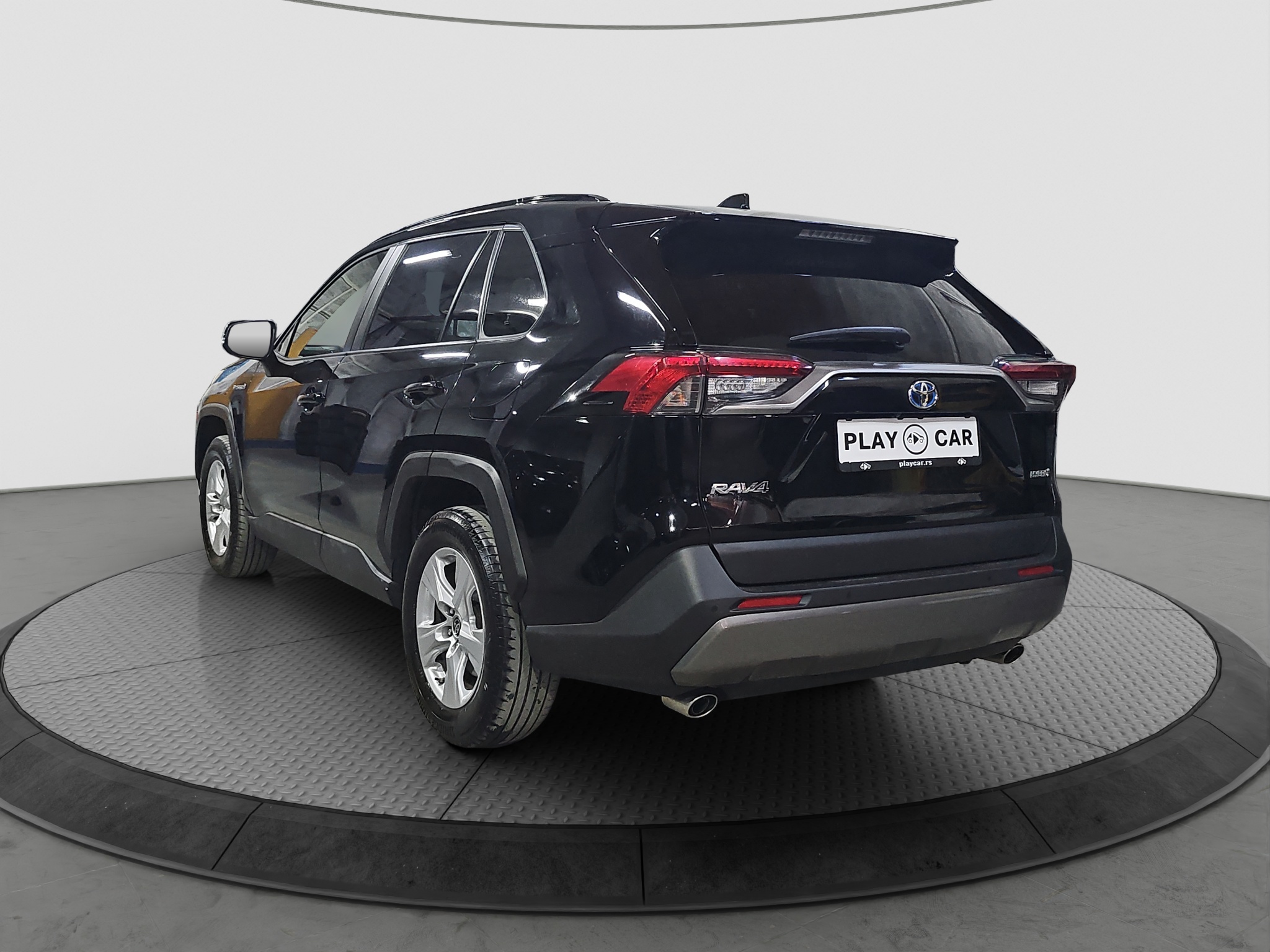 
								Toyota RAV 4 full									