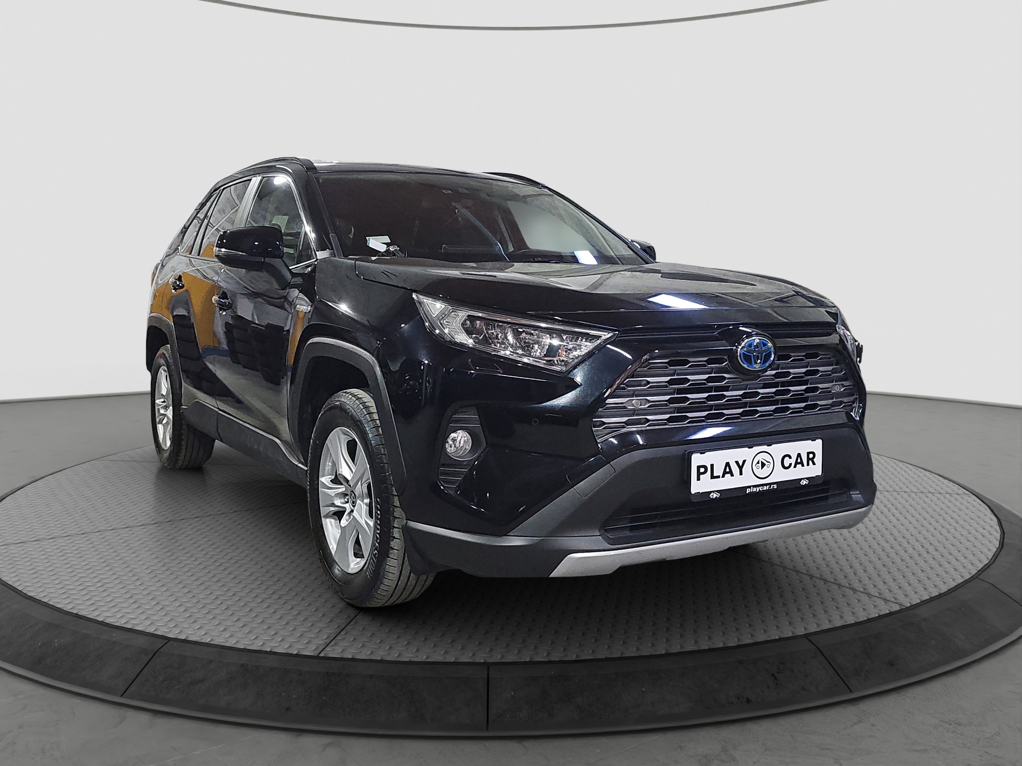 
								Toyota RAV 4 full									