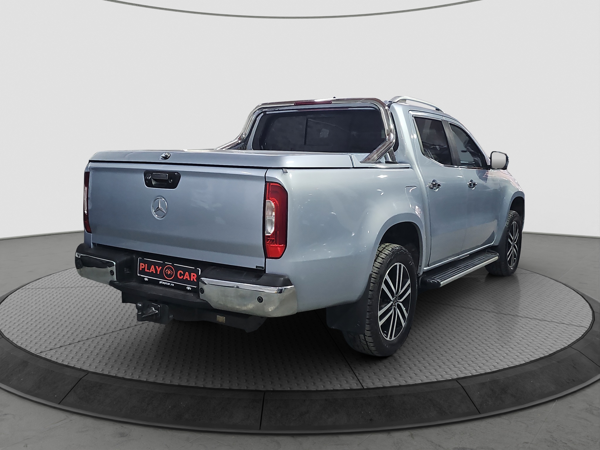 
								Mercedes Benz X klasa full									